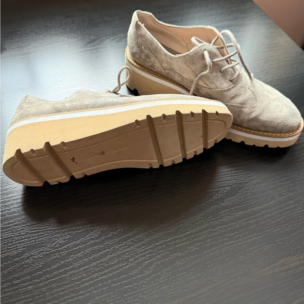 Donald Pliner Taupe Suede Platform Oxford Lug Sole Shoes 8.5